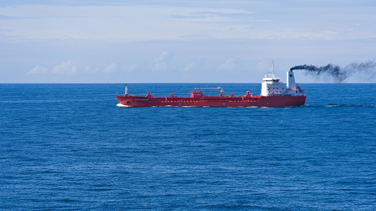 Brent oil Iran Strait of Hormuz geopolitics