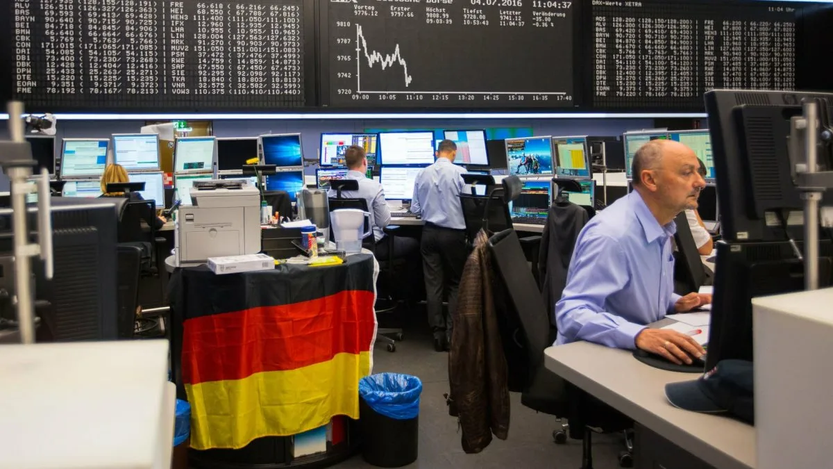 European stock exchange mixed trading ecb tariff risks corporate earnings reporting